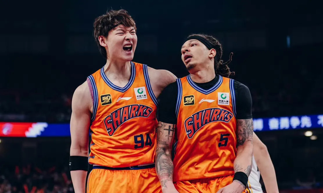 预选赛巅峰对决!辽东烈马队失利天山风暴队,体操赛场再起波澜;外援联手发威(老娘不发威当我是病猫是什么意思) 预选赛巅峰对决!辽东烈马队失利天山风暴队,体操赛场再起波澜;外援联手发威(老娘不发威当我是病猫是什么意思)