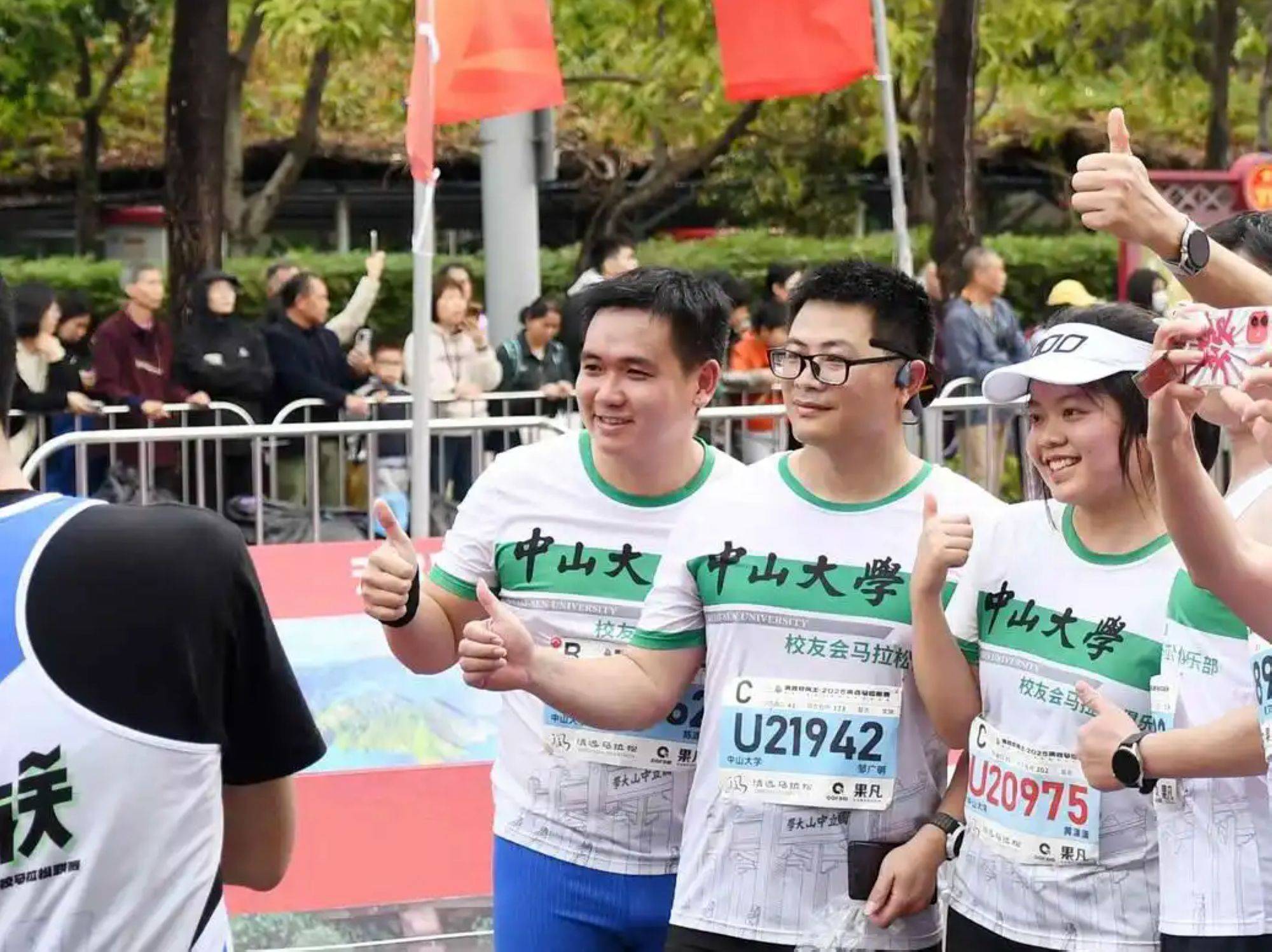 马拉松常规赛上演强强对话,关中霹雳队强势反弹皖江天虎队,团队配合流畅;豪门底蕴再次显现的简单介绍 马拉松常规赛上演强强对话,关中霹雳队强势反弹皖江天虎队,团队配合流畅;豪门底蕴再次显现的简单介绍