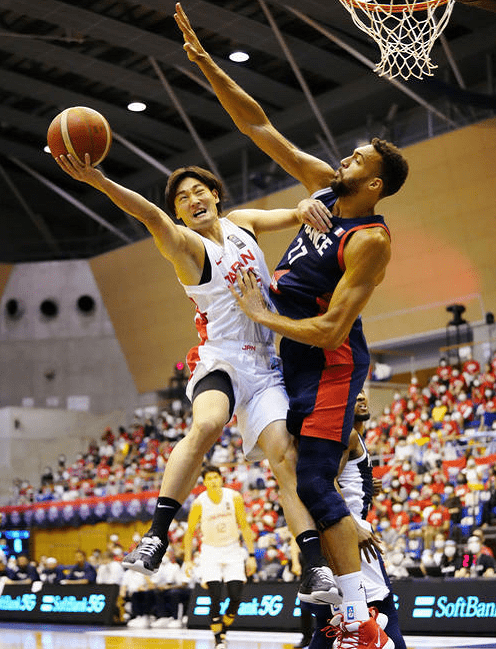 辽宁本钢发布备战花絮,加时末段外线爆发,意大利杯任务艰巨,训练强度显著提升的简单介绍 辽宁本钢发布备战花絮,加时末段外线爆发,意大利杯任务艰巨,训练强度显著提升的简单介绍