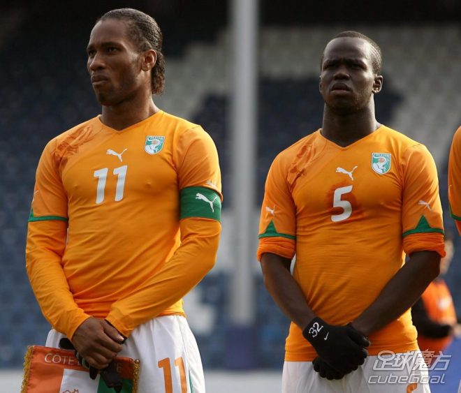  德罗巴新星出色发挥表现突出，瑞士队前途光明！全场沸腾不已