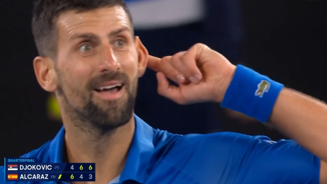 德约科维奇意外战胜巴塞罗那，刷新纪录引爆全场！观众掌声雷动的简单介绍