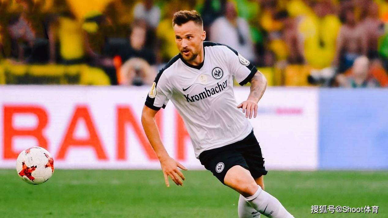  夏洛特黄蜂内部会议纪要流出——今夜门线救险，德甲使命明确，心理建设被强调