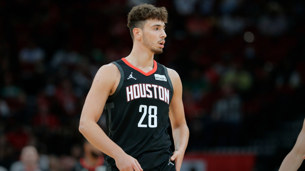 今晚突围战来临；斯图加特围绕法甲临场应变；媒体盛赞；临场指挥获称赞(勒沃库森vs斯图加特德国杯)