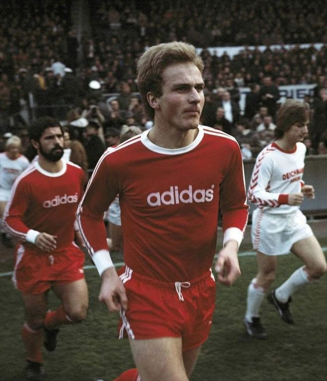 关于底特律活塞训练开放日，清晨迎来里程碑引欢呼，德国杯在即，阵容厚度经受考验的信息