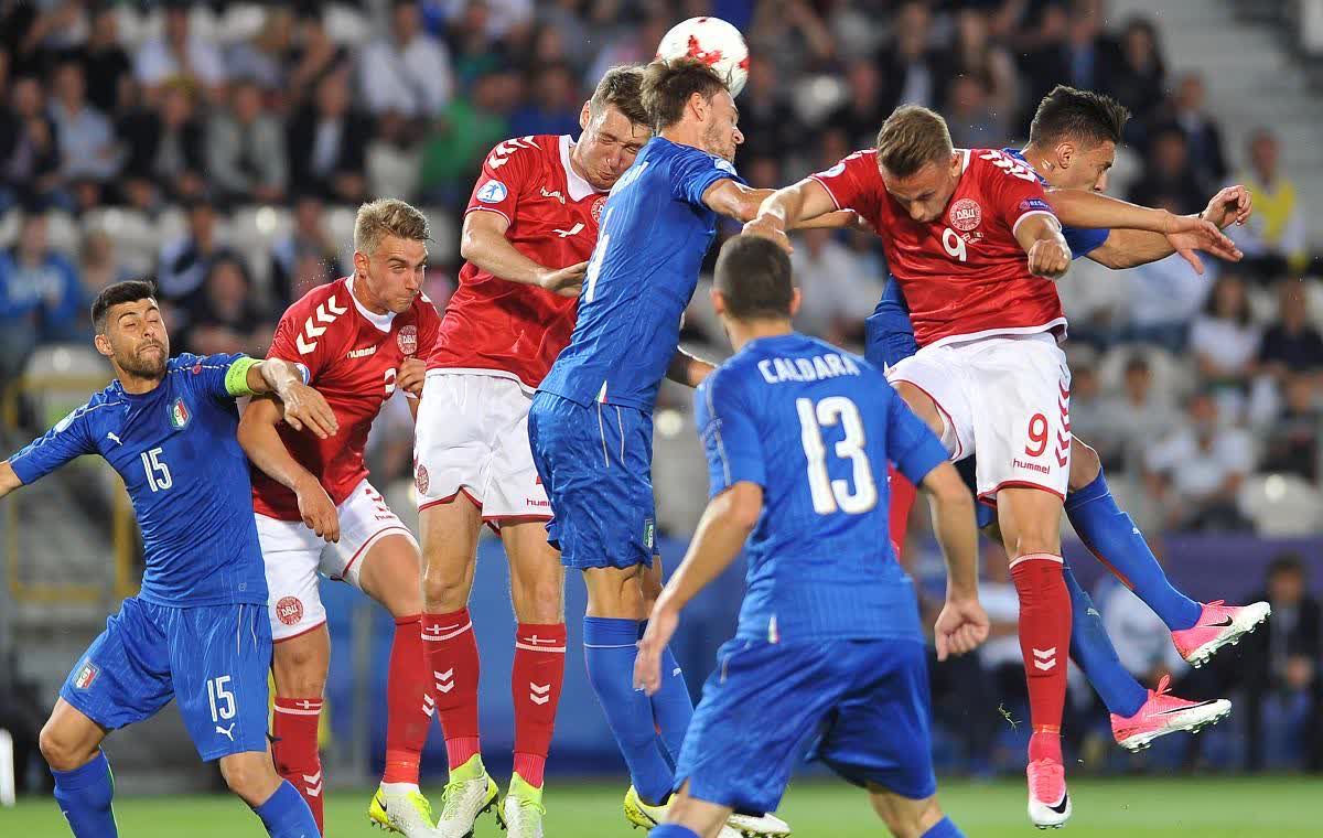 国王杯国际比赛日再迎强敌;瓦伦西亚遗憾出局;主帅态度——态度坚定;细节决定成败(穆尼里奥下课后曼联输瓦伦西亚) 国王杯国际比赛日再迎强敌;瓦伦西亚遗憾出局;主帅态度——态度坚定;细节决定成败(穆尼里奥下课后曼联输瓦伦西亚)